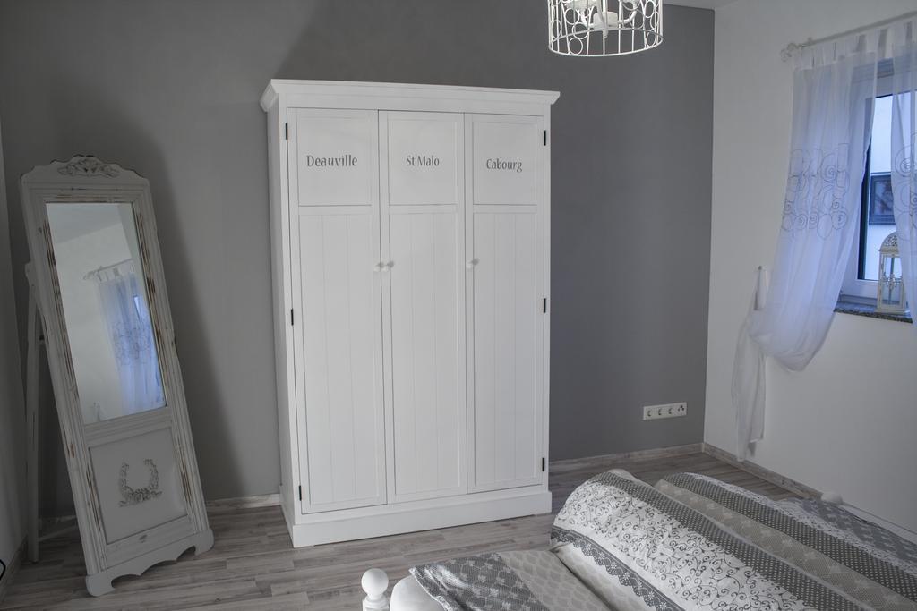 Ferienwohnung Viva La Vida Bendorf Eksteriør bilde